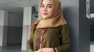 Yang Lagi Viral Karyawan Cantik DI Genjot Bosnya DI Gudang Demi Gaji Lancar 2025